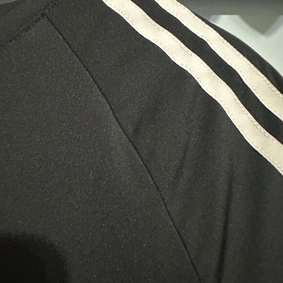 M adidas black workout tshirt - Picture 7 of 8